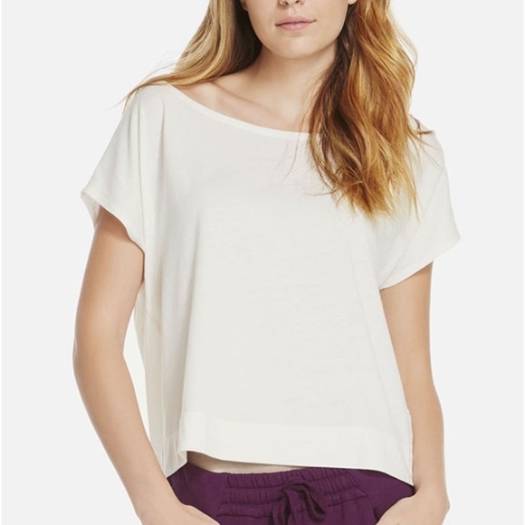 Fabletics Tops - NWT Fabletics Vineyard Scoop Neck Short Sleeve Jersey T Shirt Womens XL